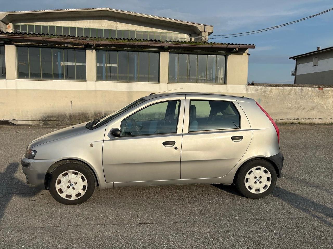 Fiat Punto 1.2i cat 5 porte ELX