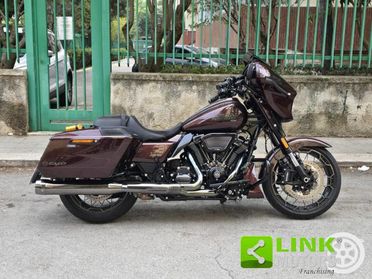 HARLEY-DAVIDSON CVO Street Glide 25th