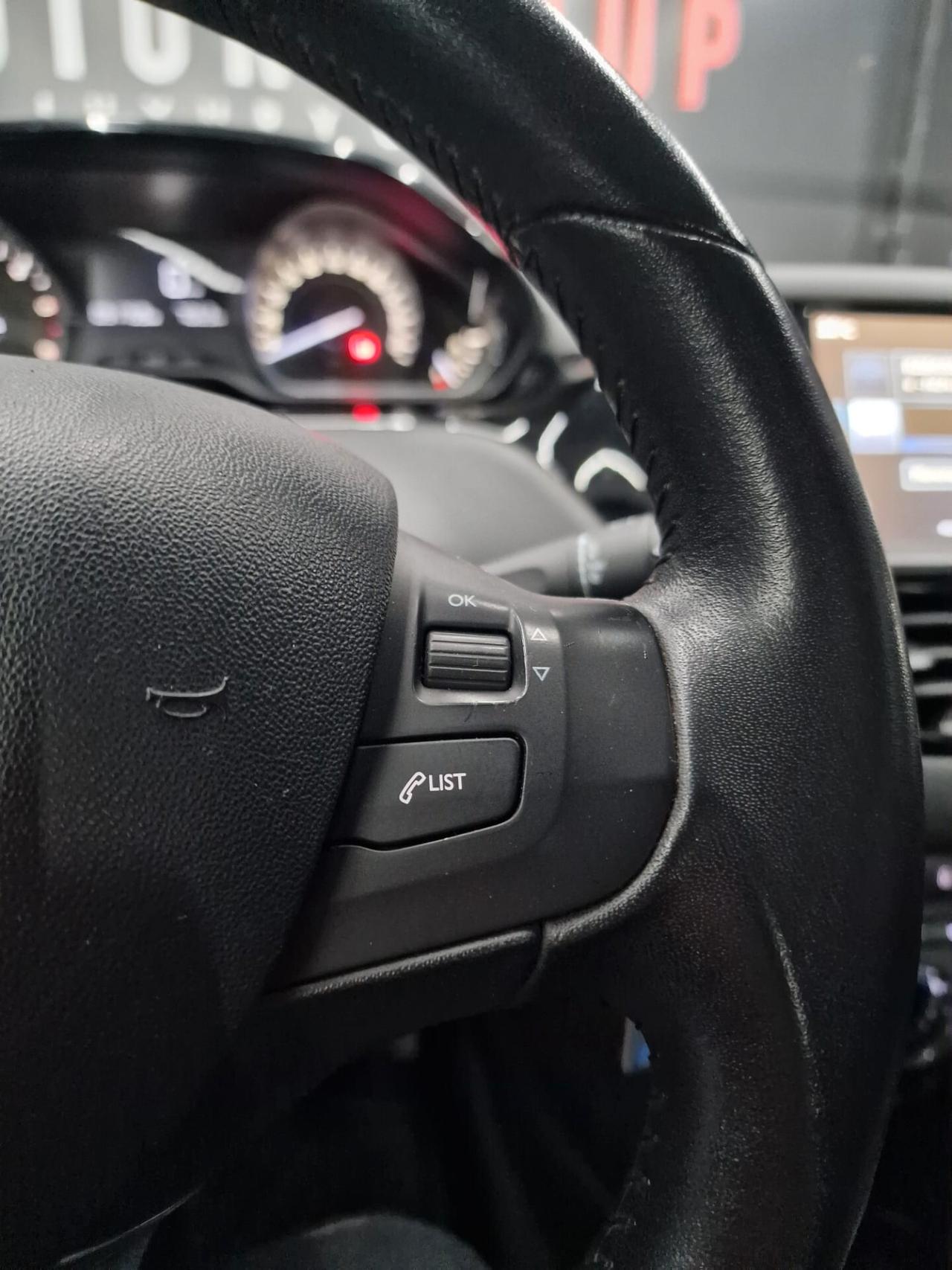 Peugeot 208 1.5 BlueHDi 75 5 porte Active