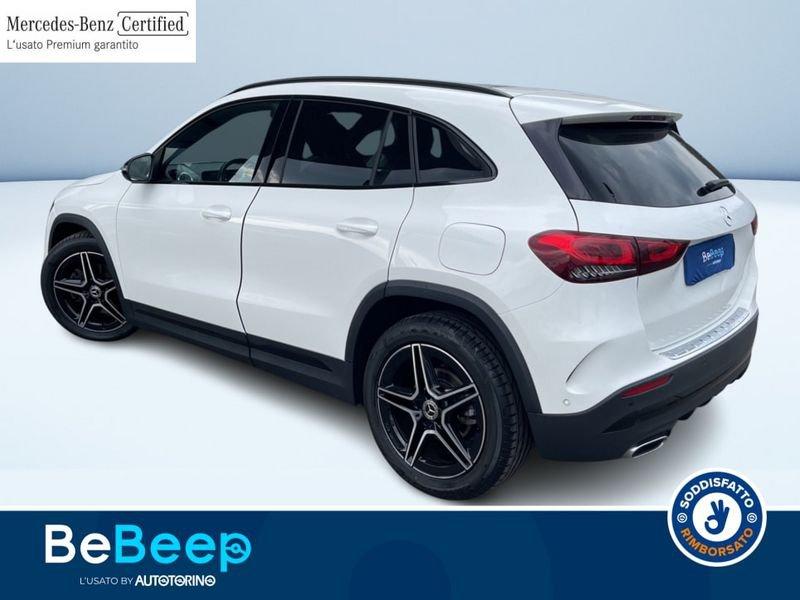 Mercedes-Benz GLA 200 D PREMIUM AUTO