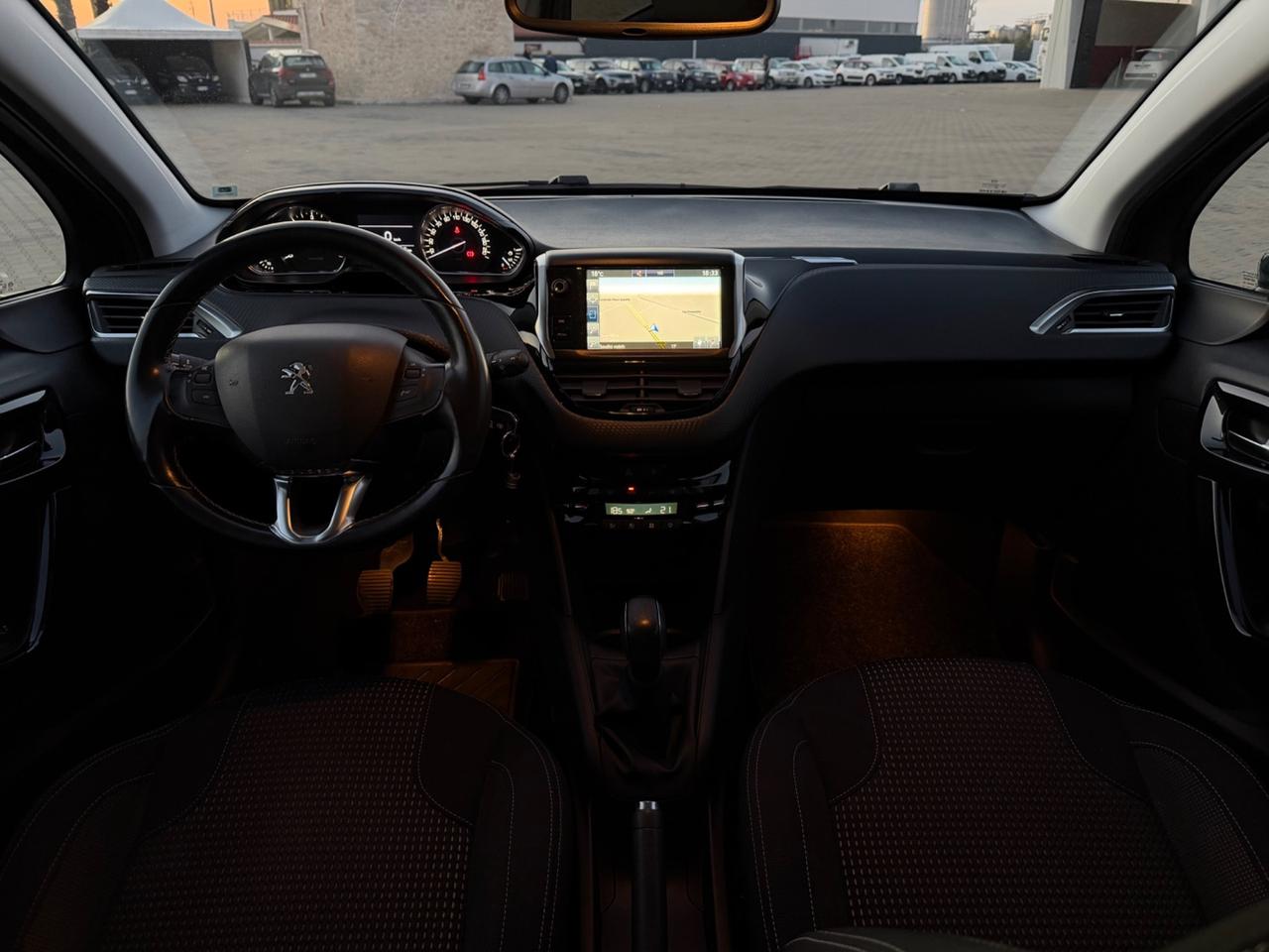 Peugeot 208 1.6 BlueHDi 100cv 5p. Allure GR. OPACO