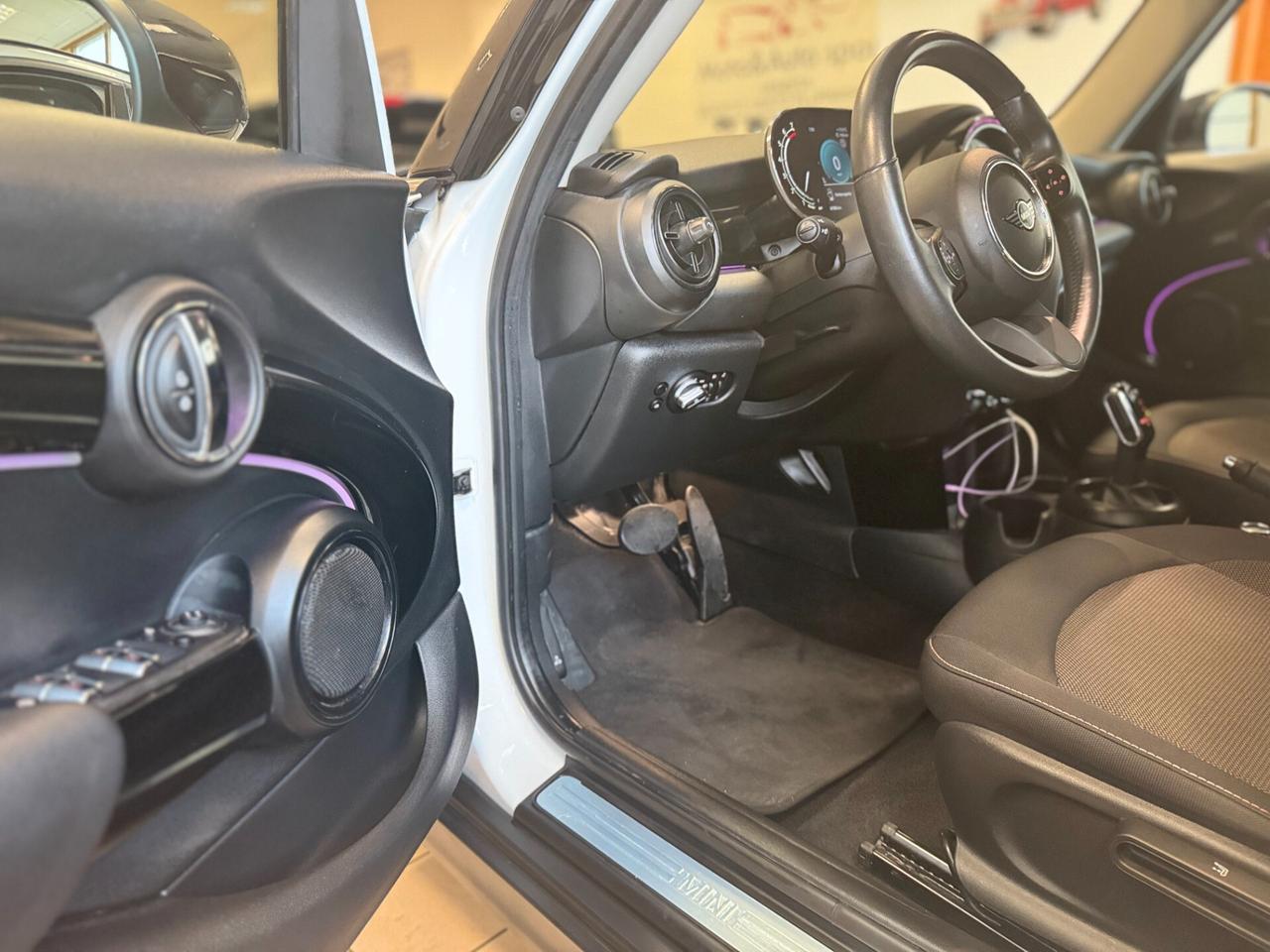 Mini 1.5 Cooper Resolute