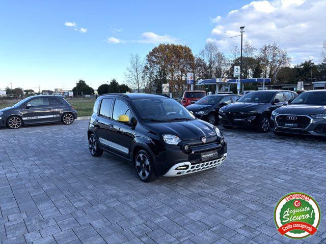 FIAT Panda 1.0 Cross FireFly S&S Hybrid ANCHE NEOPATENTATI