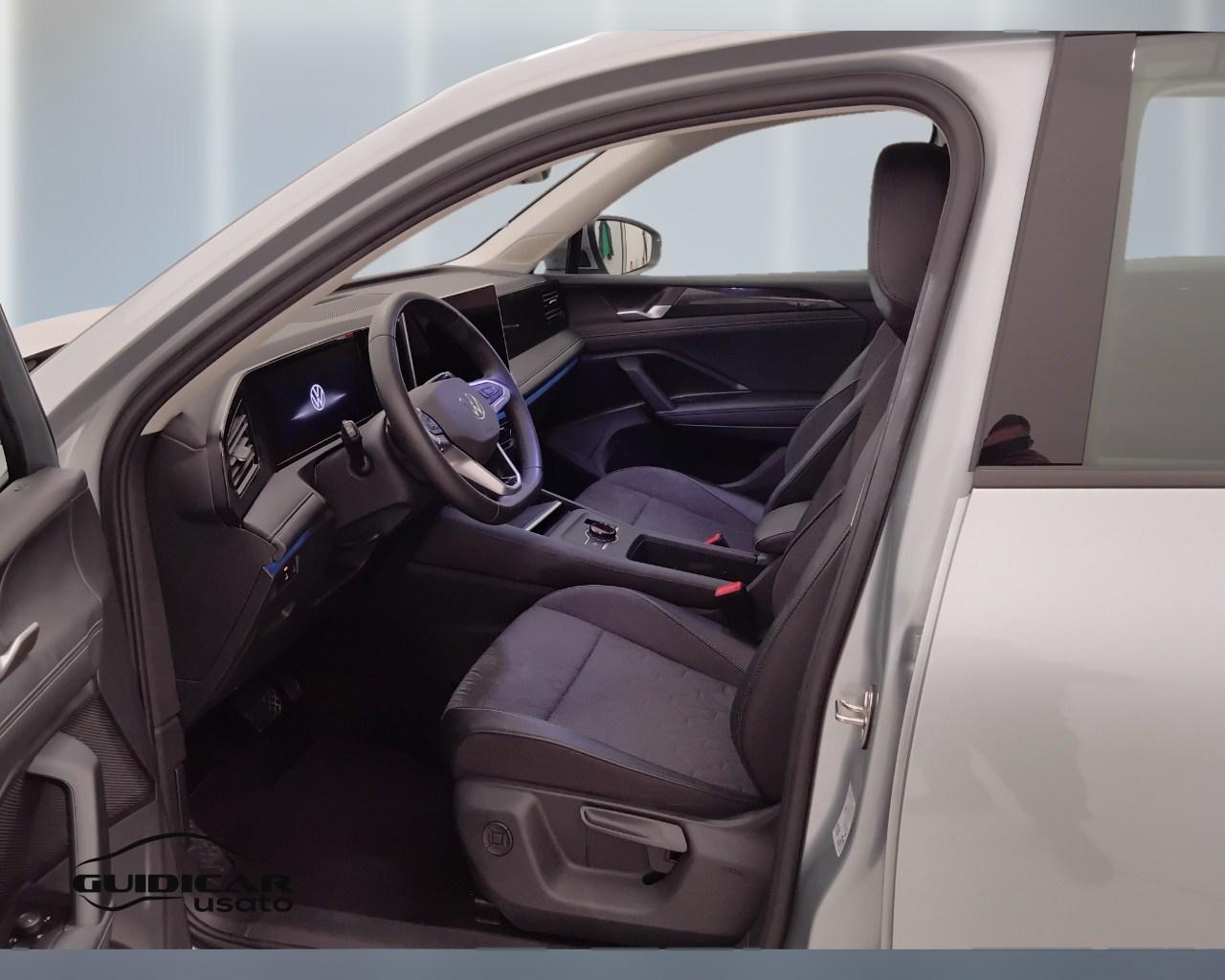 VOLKSWAGEN Tiguan III 2024 - Tiguan 2.0 tdi Life 150cv dsg