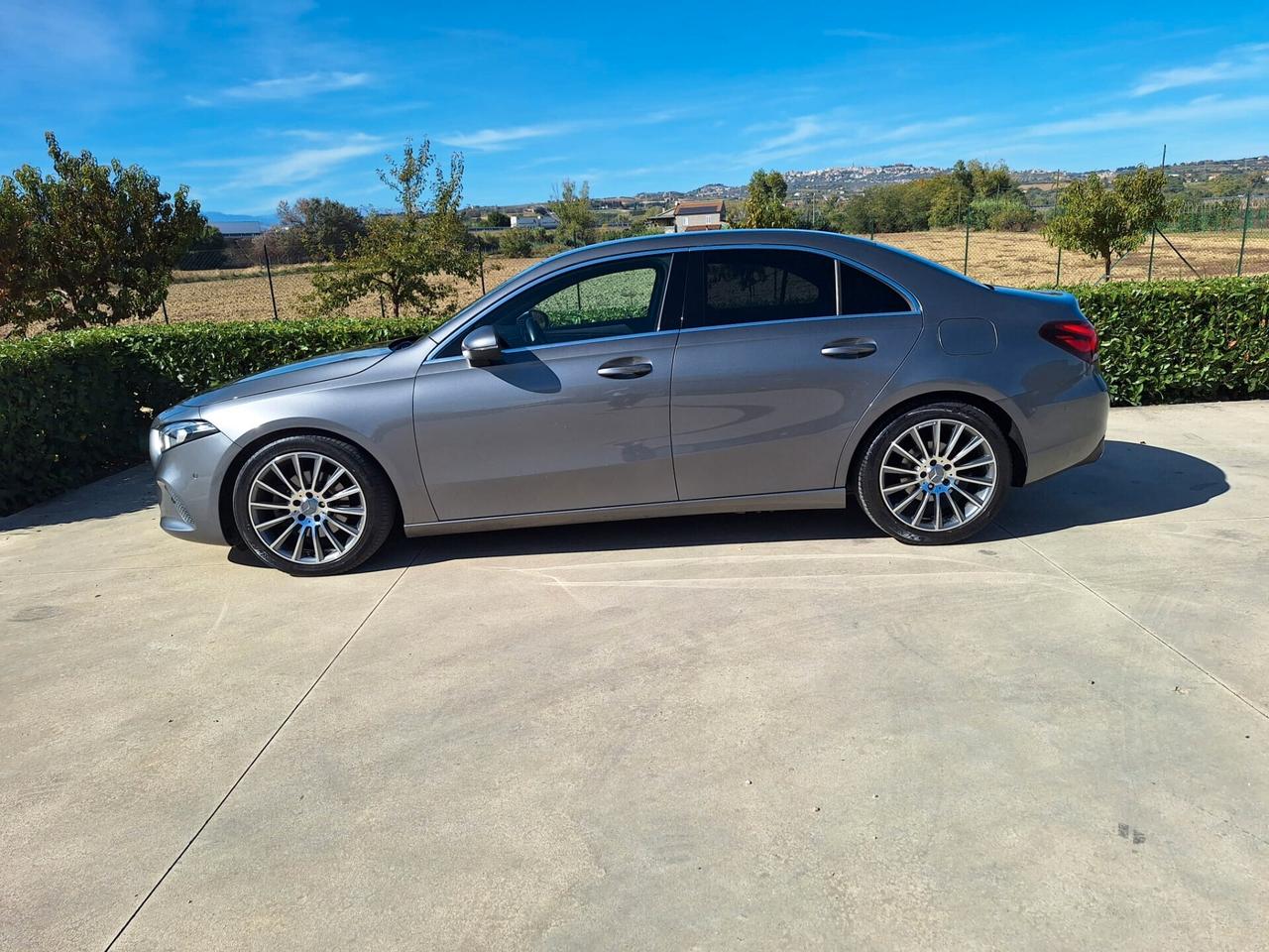 Mercedes-benz A 180 d Automatic AMG Line Premium