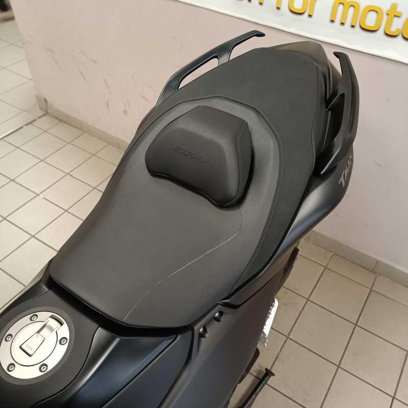 Yamaha T-Max 560 - 2023