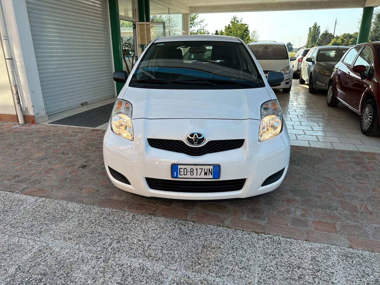 Toyota Yaris 1.0 (12 Rate)