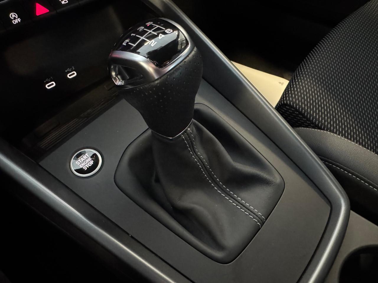 Audi A3 Sportback 30 TDI S Line Interiors 116cv