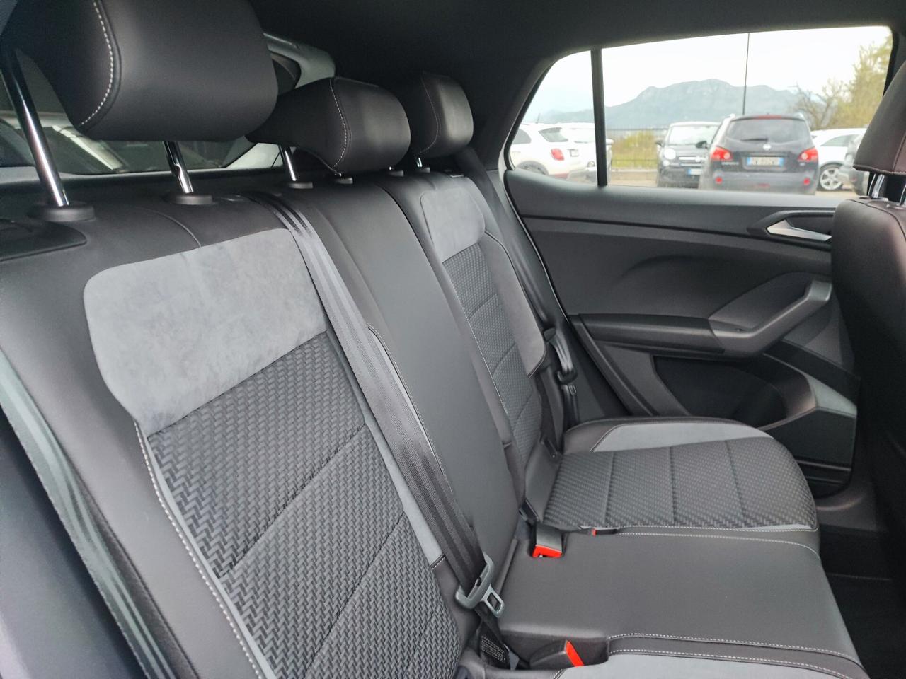 Volkswagen T-Cross 1.0 TSI 115 CV DSG R LINE EDITION