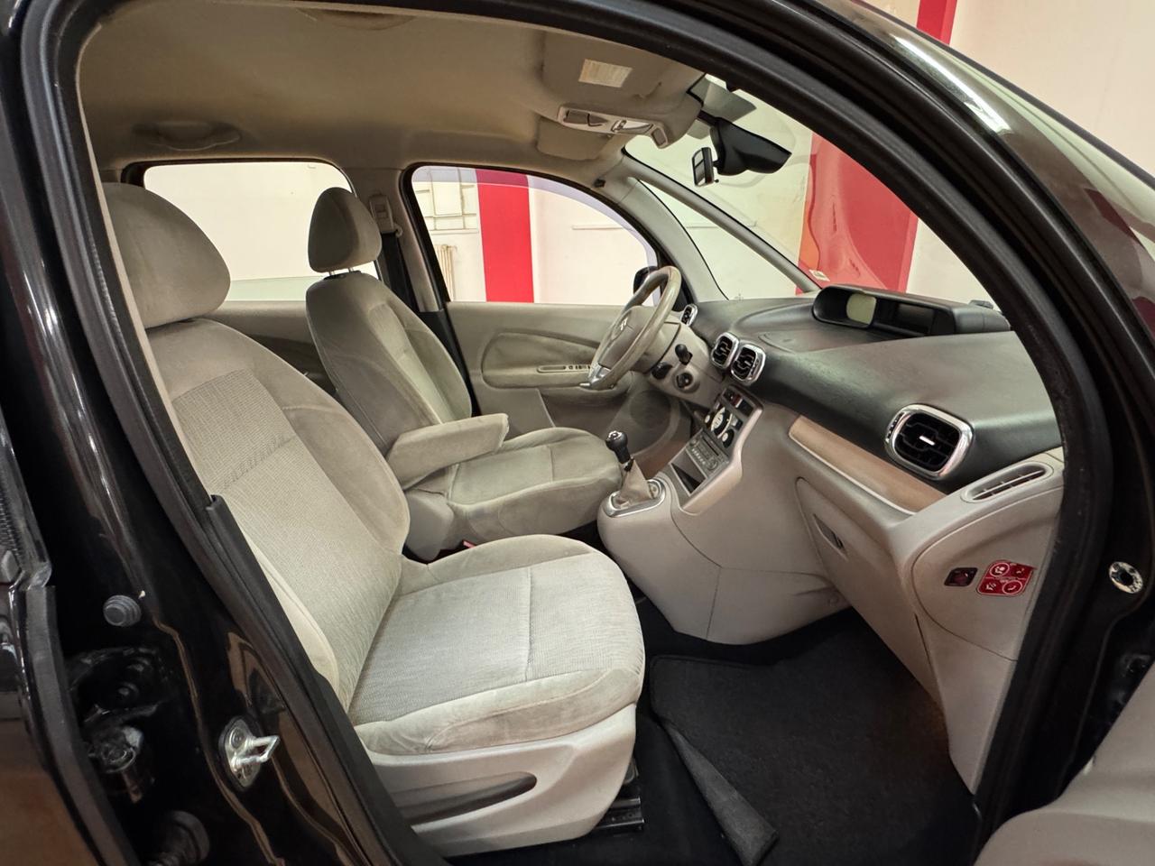 Citroen C3 Picasso C3 Picasso 1.6 VTi 120 Exclusive GPL Problemi al motore