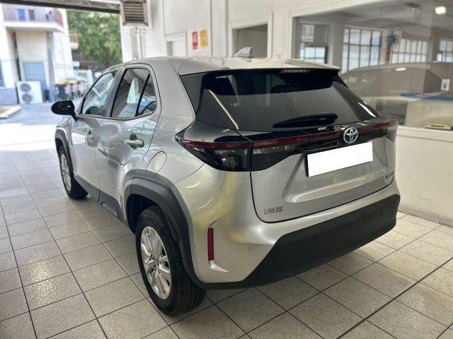 TOYOTA Yaris Cross 1.5 Hybrid 5p. E-CVT Business
