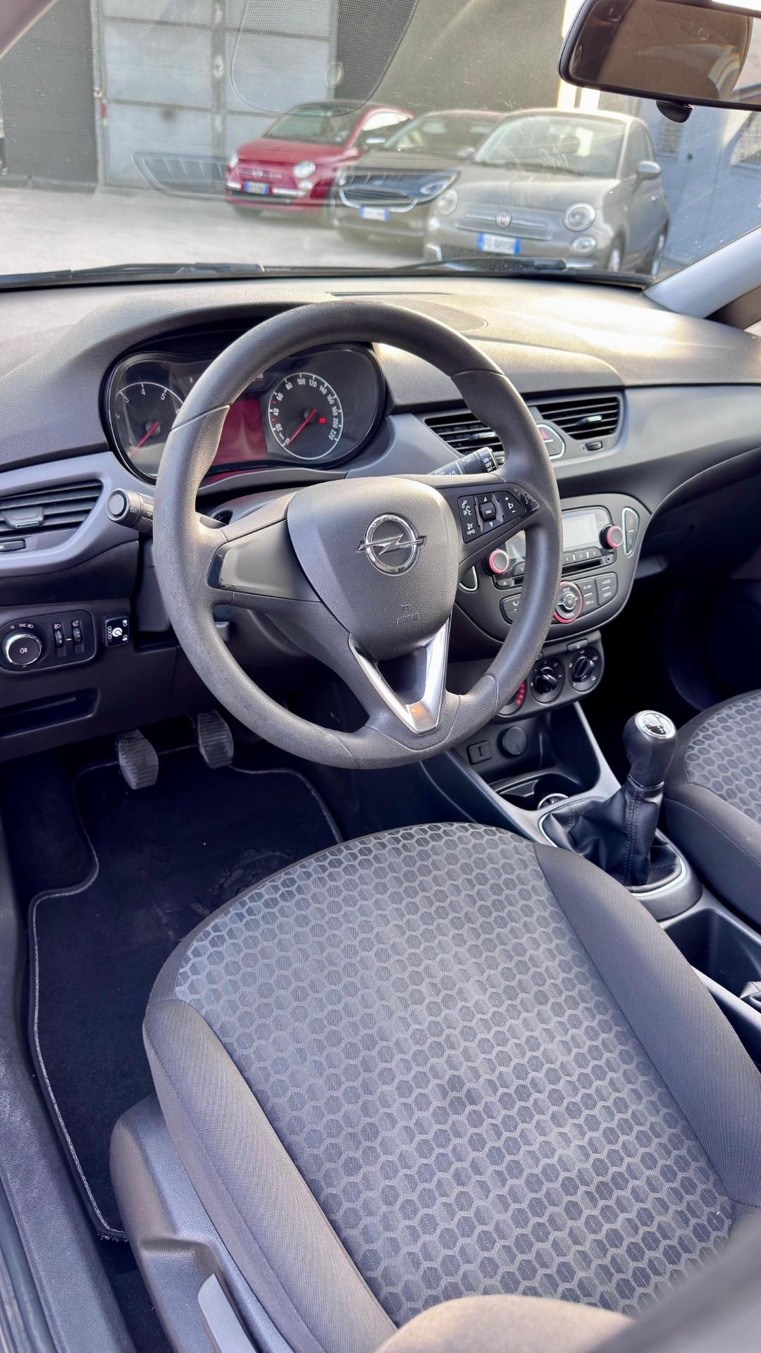 Opel Corsa 1.2 5P B-COLOR (51 KW)
