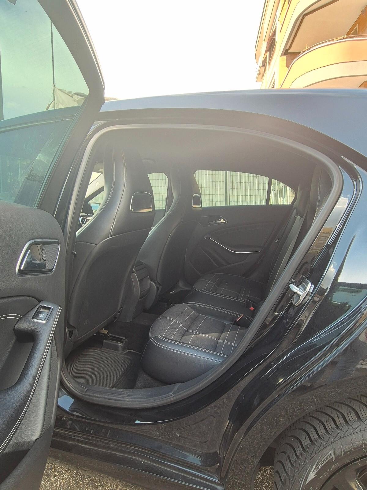 Mercedes-benz A 180 A 180 CDI BlueEFFICIENCY Automatic Sport