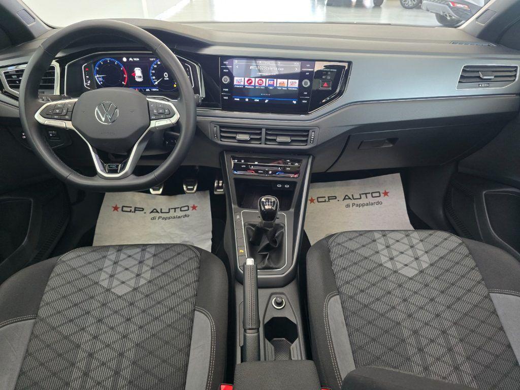Volkswagen Taigo 1.0 TSI 115 CV R-Line + Tetto