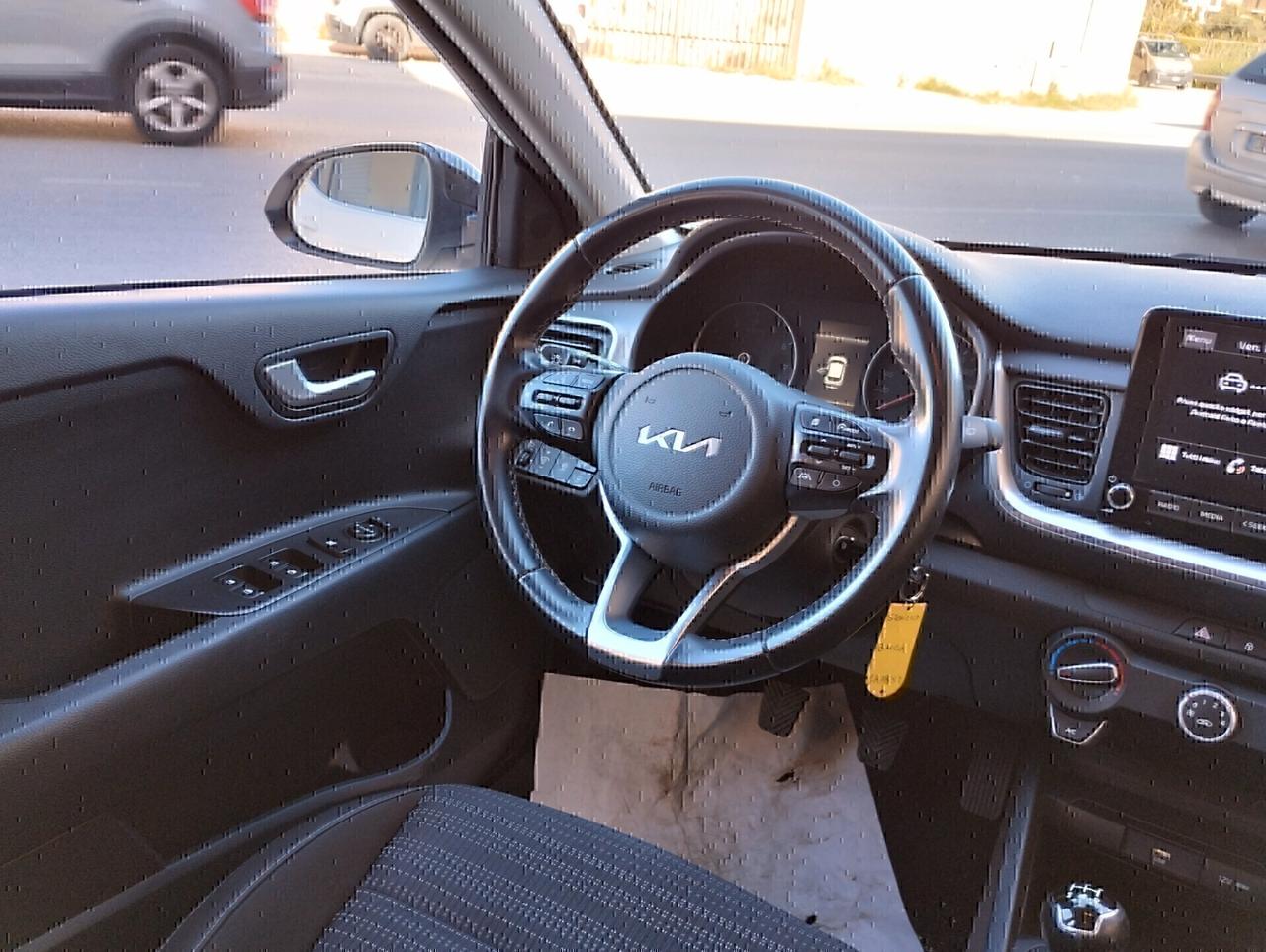 Kia Stonic 1.2 DPI Urban