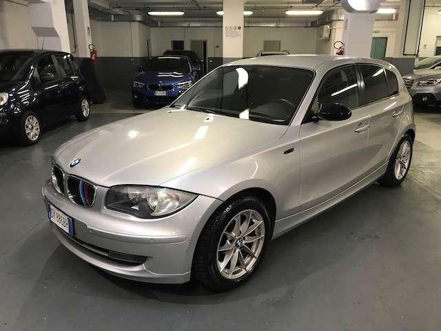 BMW 118 Serie 1 E/81-87 118i 5p Futura