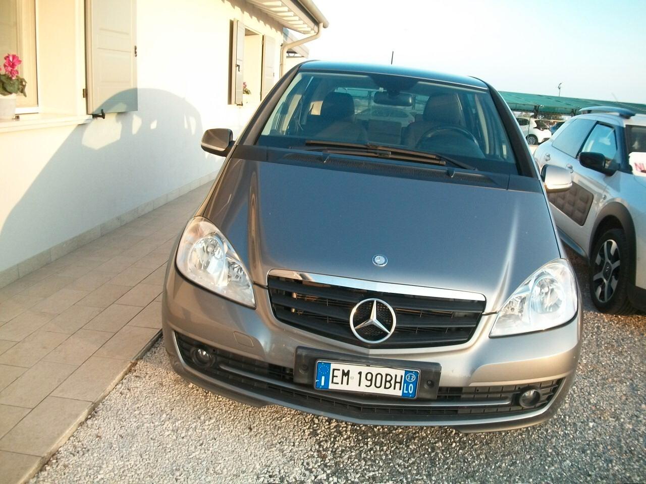 Mercedes-benz A 160 SI NUOVI PATENTATI GARANZIA UN ANNO KM 149300 BENZINA CC 1468HP95