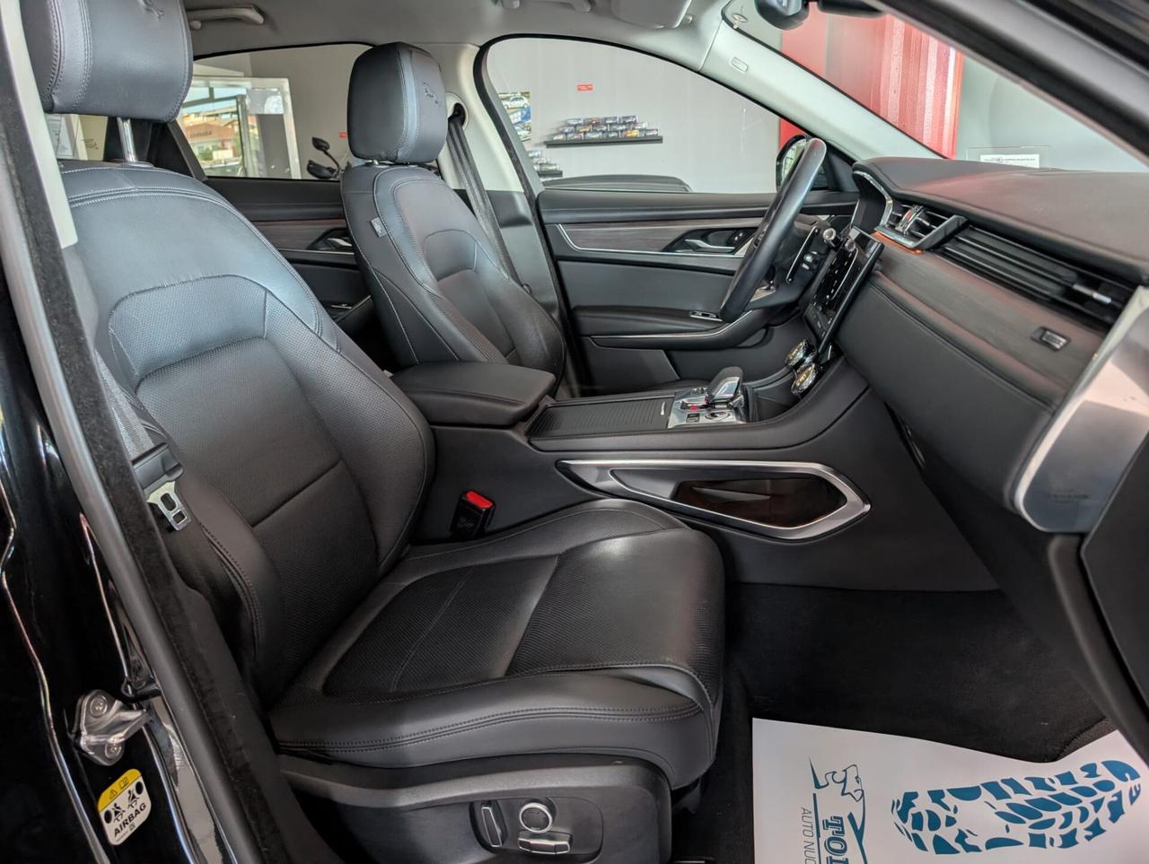 Jaguar F-Pace 2.0 D 163 CV AWD aut. SE