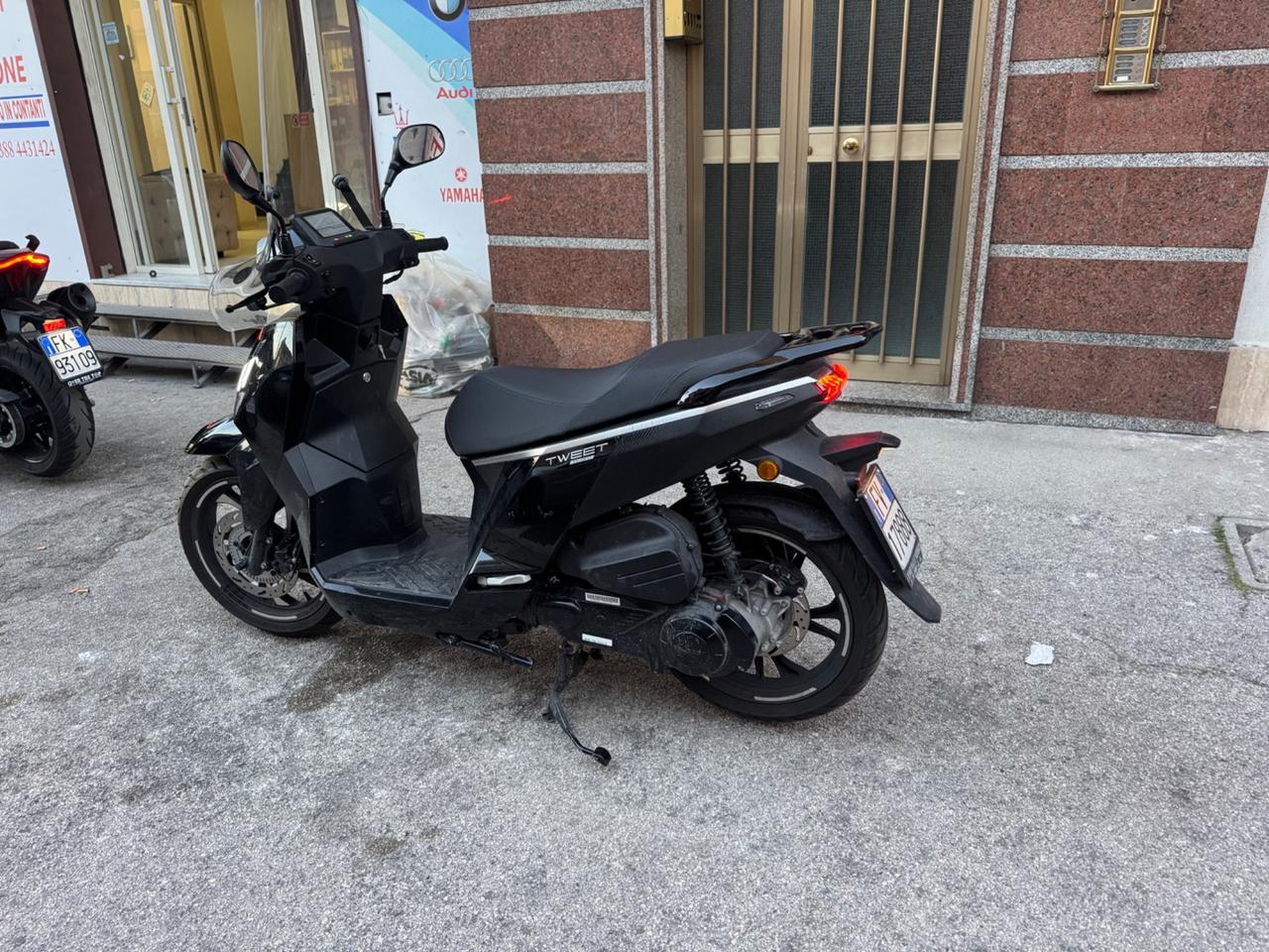 Peugeot Tweet 125 Gt