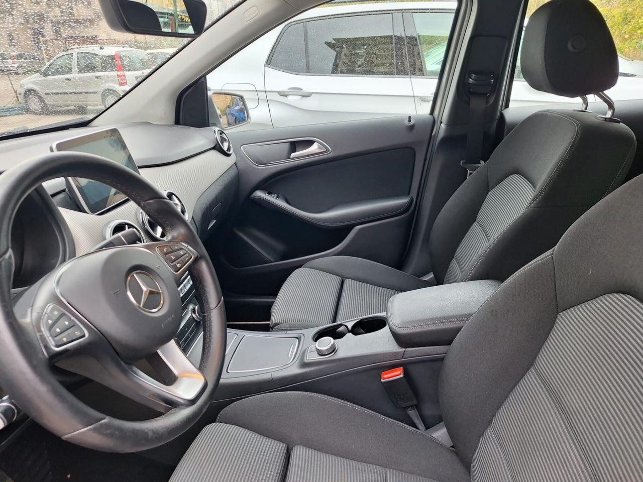 Mercedes-benz B 180 d Business