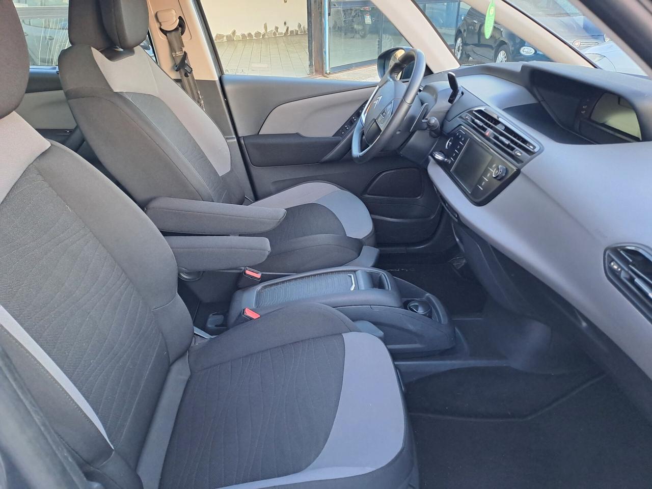 Citroen C4 1.6 e-HDi 115 automatico