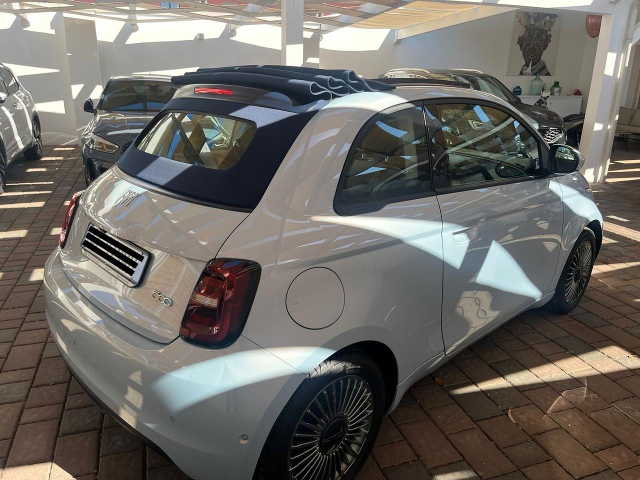 Fiat 500 500e Cabrio 42 kWh Passion