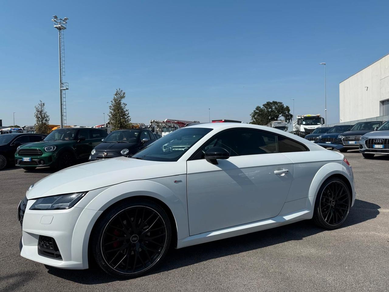 Audi TT Coupé 2.0 TFSI S line