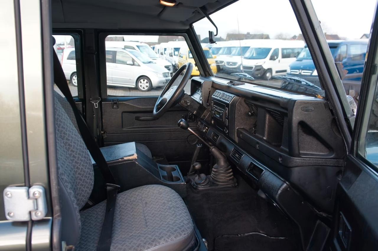Land Rover Defender 130 2.5 TD5 Crew Cab 4x4 N1