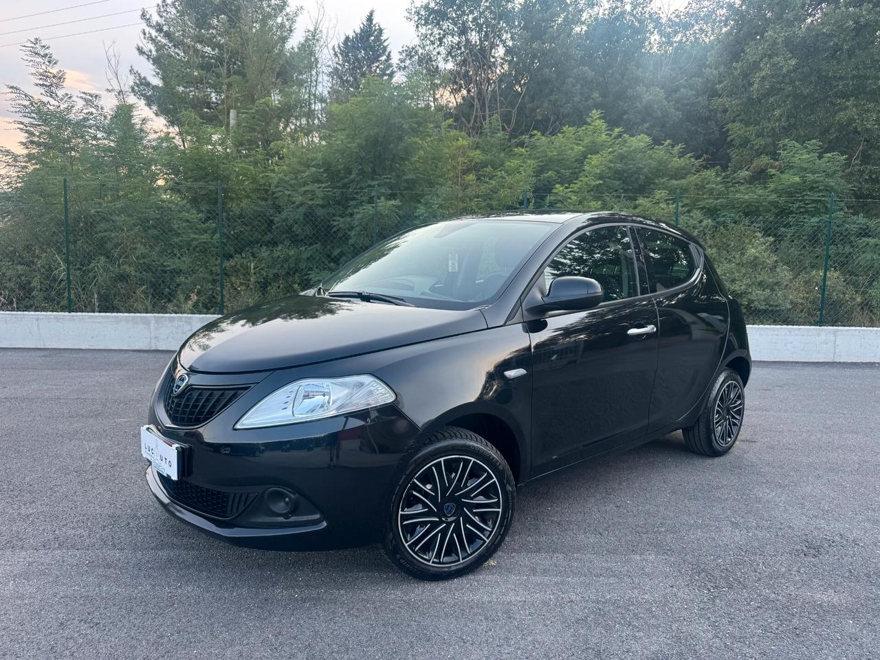 Lancia Ypsilon 1.0 FireFly 5 porte S&S Hybrid