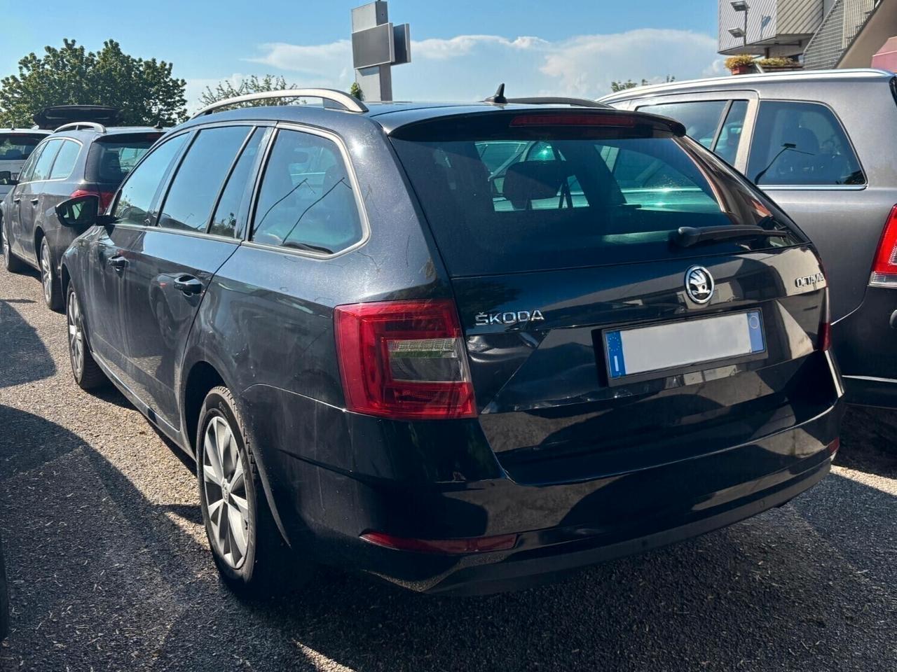 Skoda Octavia 1.6 Diesel Neopatentati Cambio Automatico