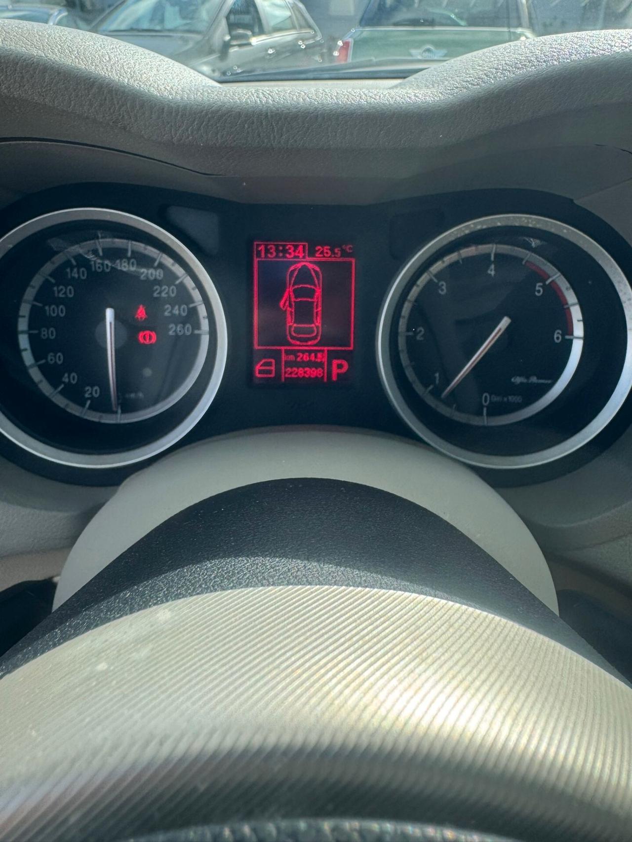 Alfa Romeo 159 1.9 JTDm 16V Sportwagon Distinctive