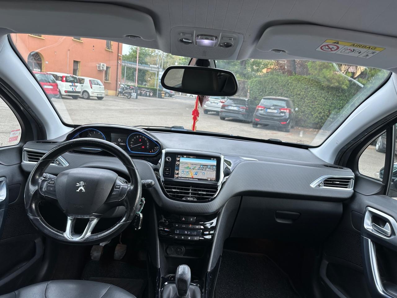 Peugeot 2008 PureTech Turbo 110 S&S Black Matt