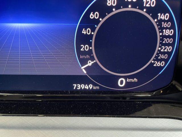 VOLKSWAGEN Golf 2.0 TDI DSG Life LED, AppConnect, Virtual, ACC