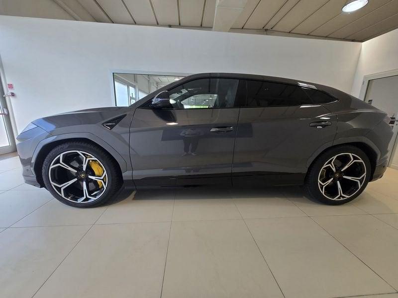 Lamborghini Urus 4.0 V8