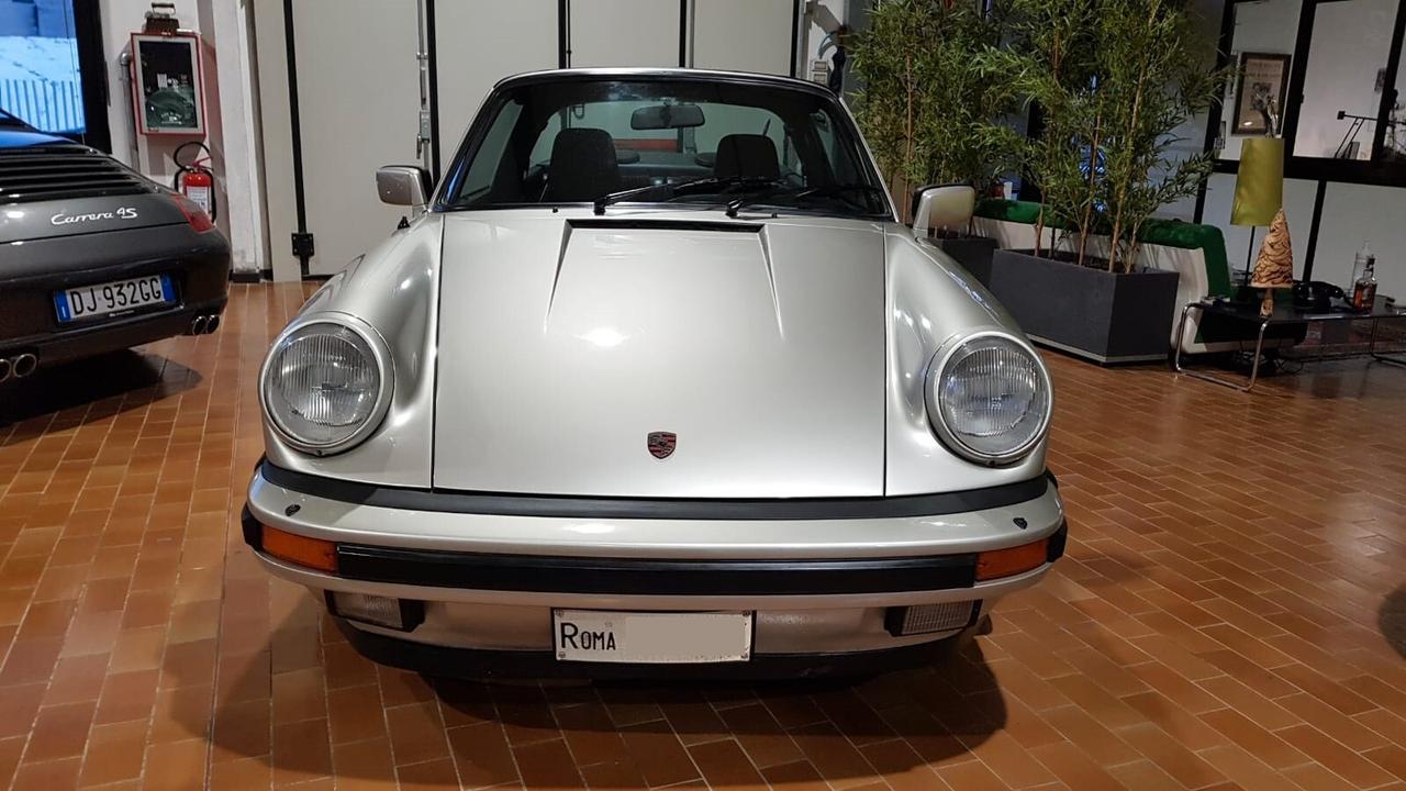911 Porsche Carrera 3200 Book Asi conservata