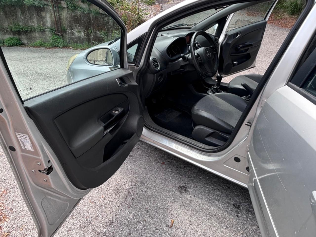 Opel Corsa 1.3 CDTI 90CV 5 porte Cosmo