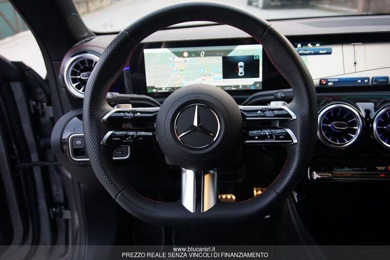 Mercedes-Benz CLA Coupé CLA 220 d Automatic AMG Line Premium