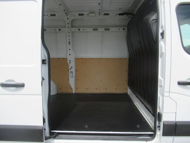 Nissan Interstar 2.3 dCi 135cv P.M.T.M. (L2H2)