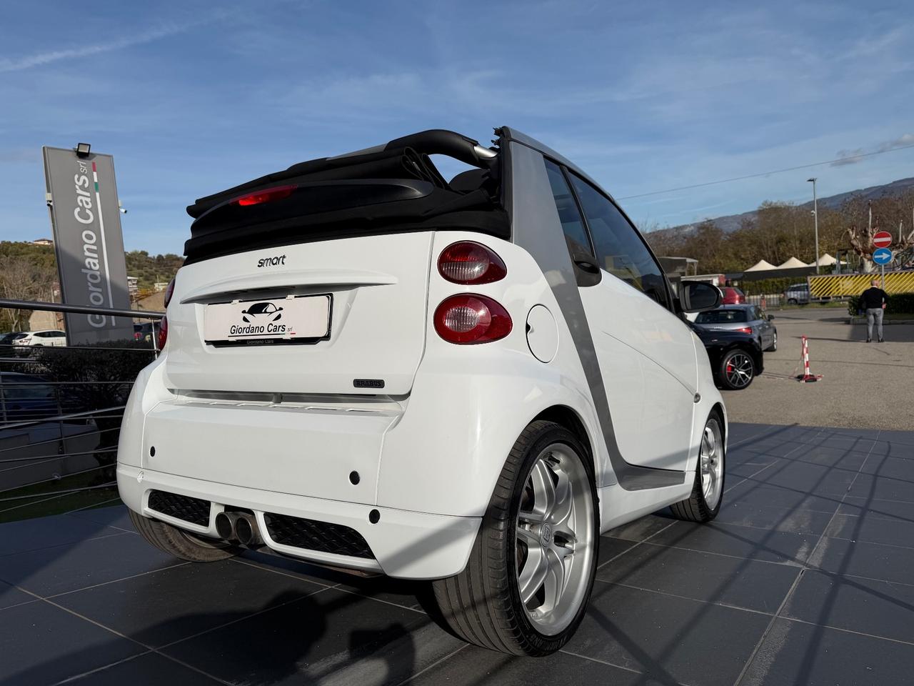 Smart ForTwo 1000 72 kW cabrio BRABUS 102cv