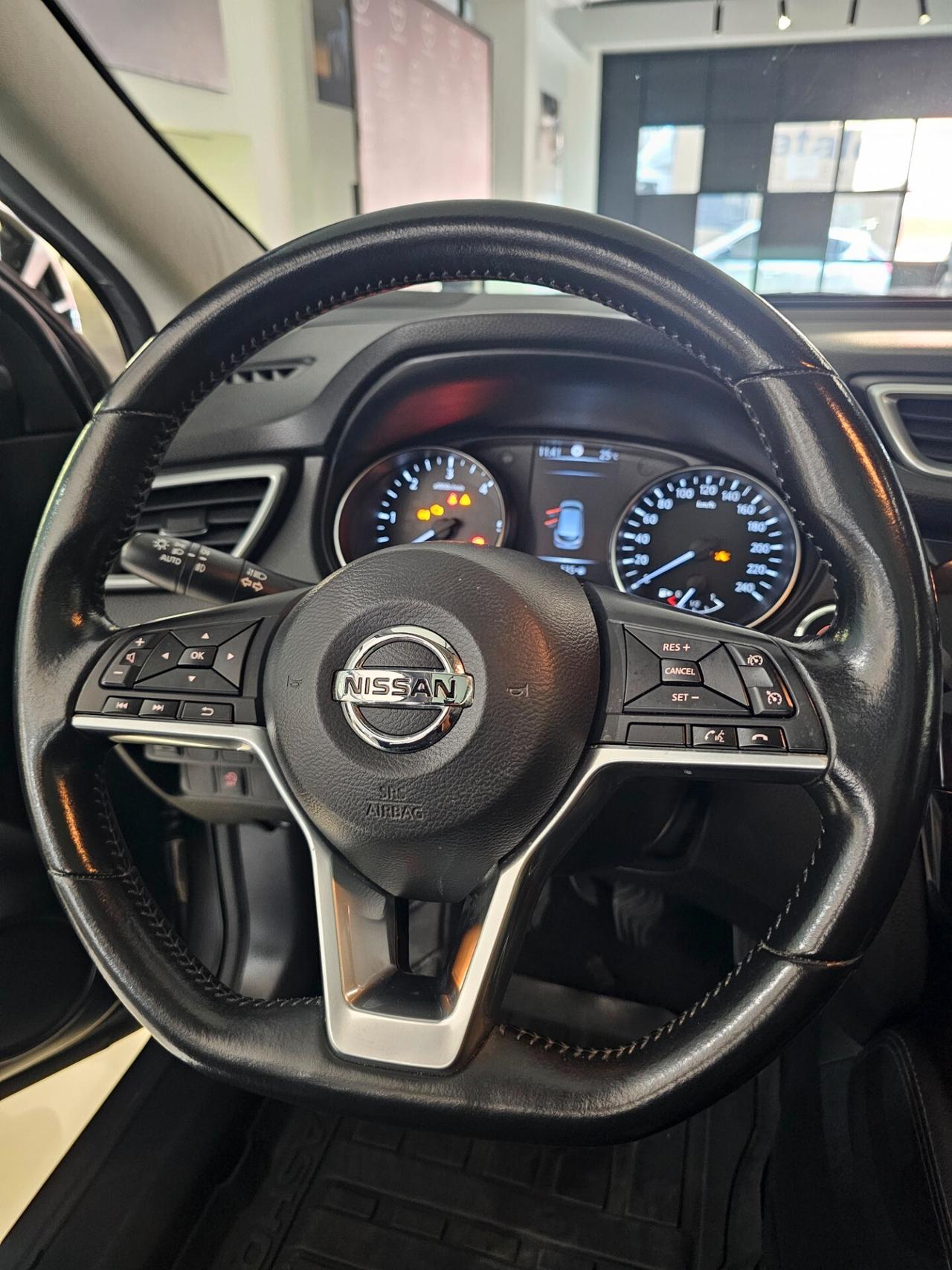 Nissan Qashqai 1.5 dCi N-Connecta