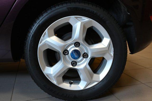 FORD Fiesta 1.4 TITANIUM 5PORTE BZ-GPL CLIMA SERVO ABD CD FULL