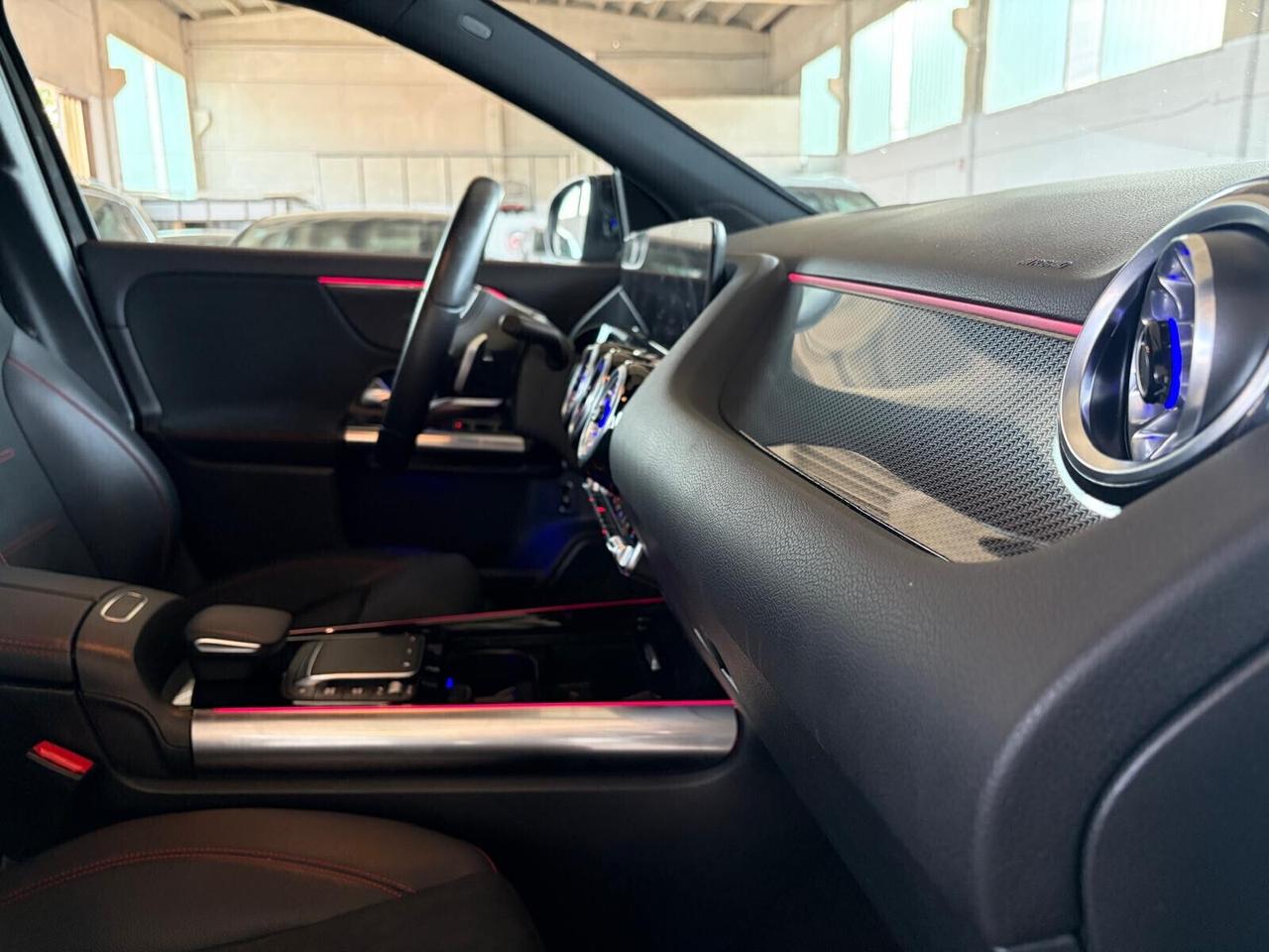 Mercedes-benz GLA 200 d Premium AMG Night Edition