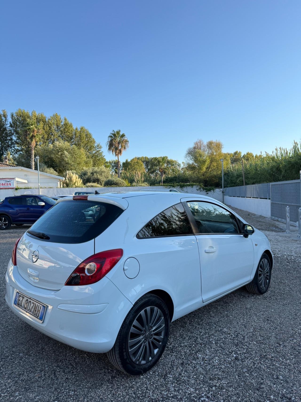 Opel Corsa 1.2 85CV 3 porte GPL-TECH Ecotec
