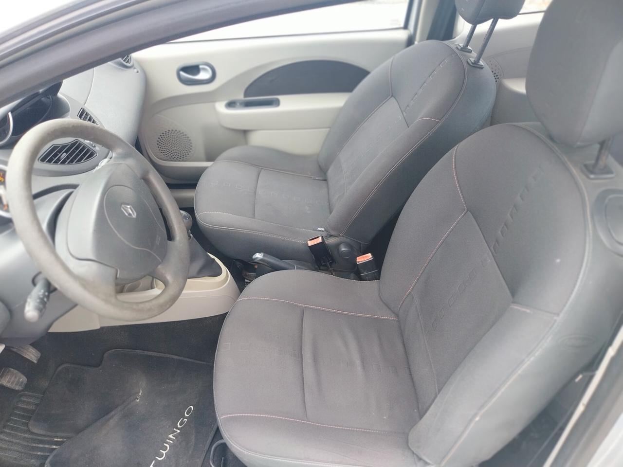 Renault Twingo 1.2 8V