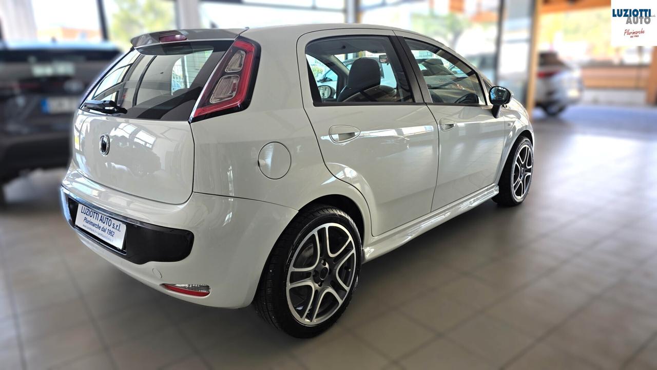Fiat Punto 1.3 MJET 75 5P. 150th