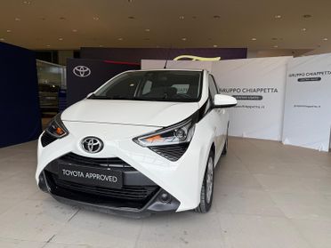 Toyota Aygo 5p 1.0 x-play 72cv