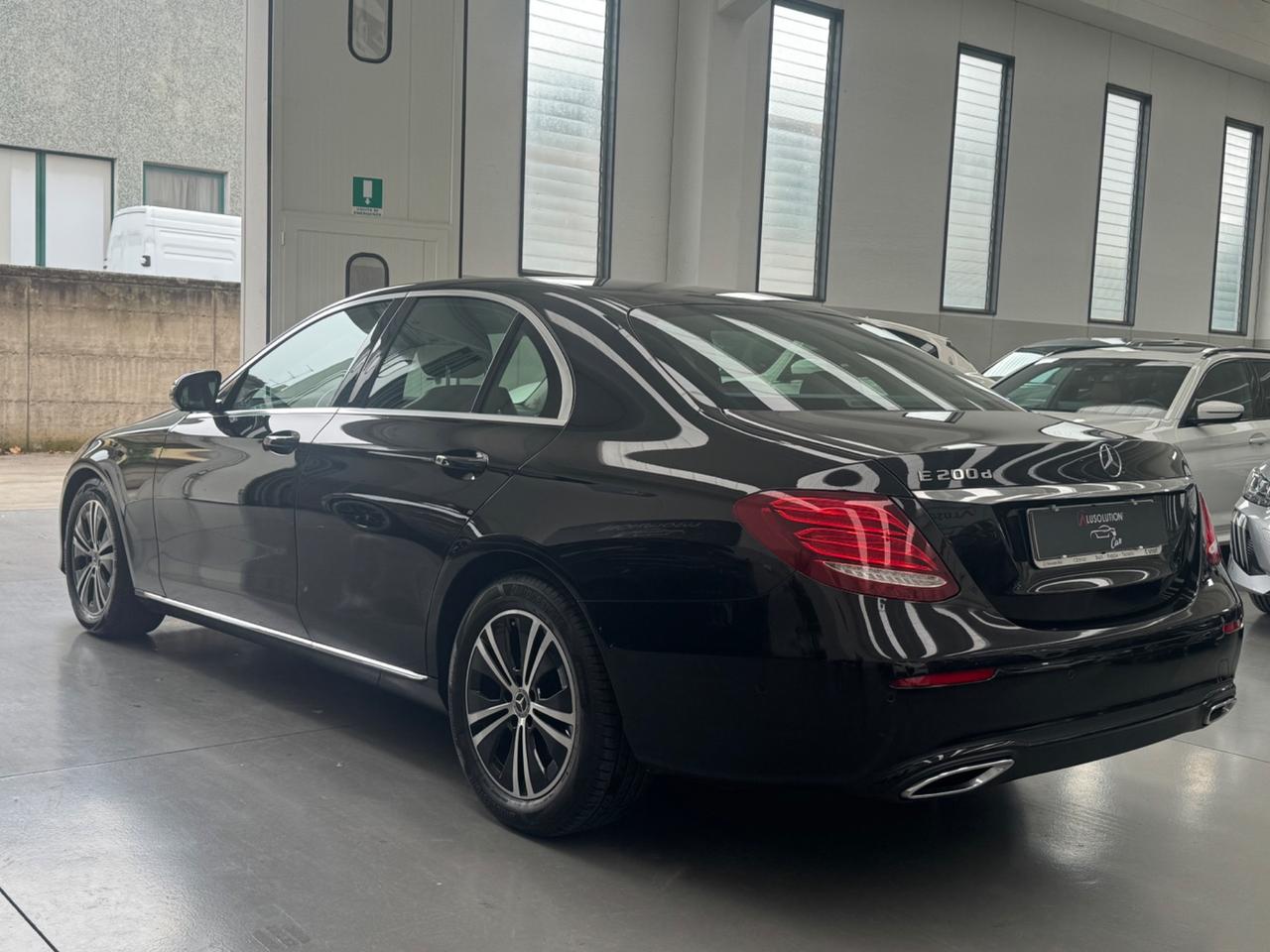 Mercedes-benz E 200 d Auto Business Sport