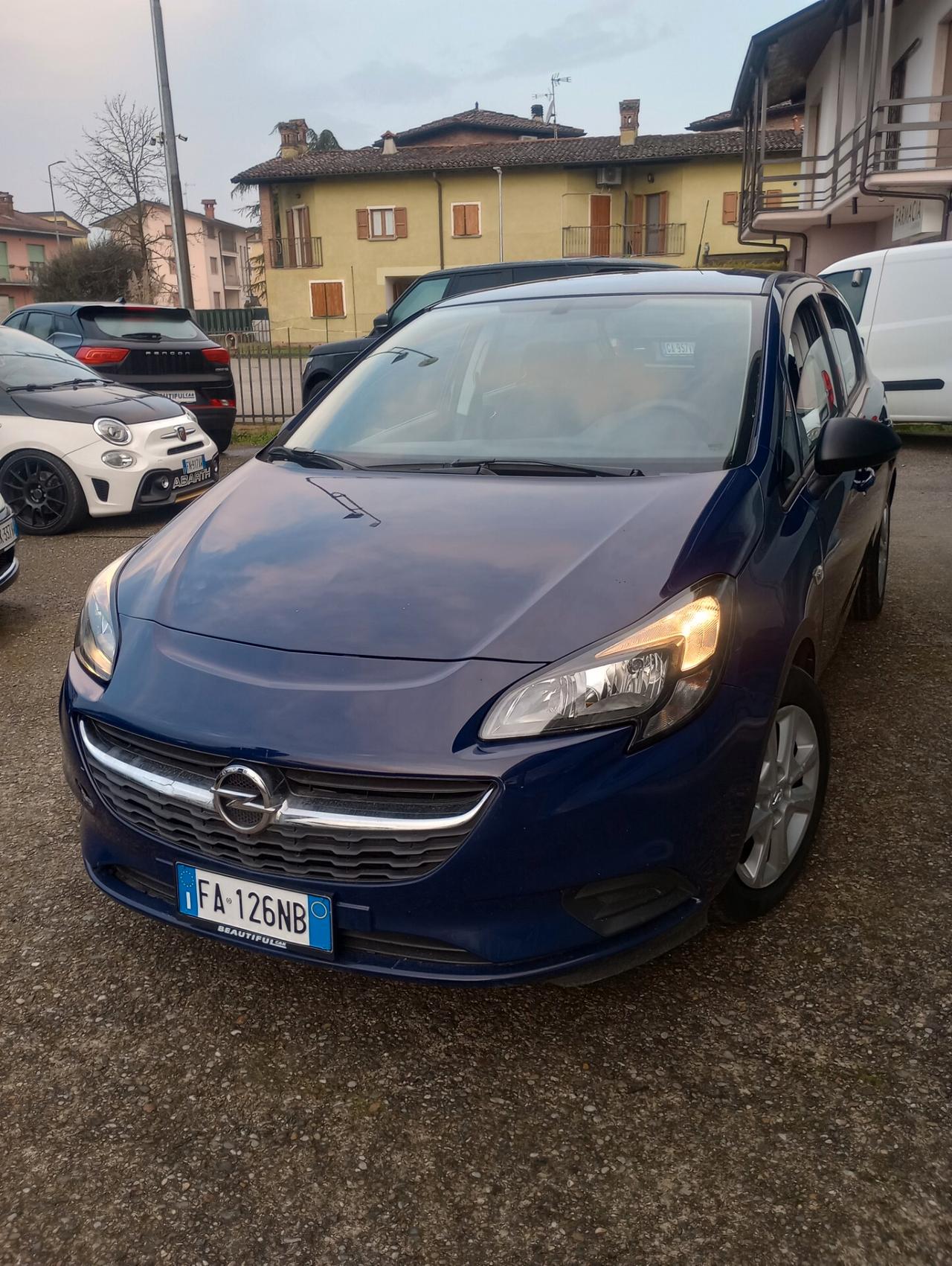 Opel Corsa 1.2 5 porte n-Joy