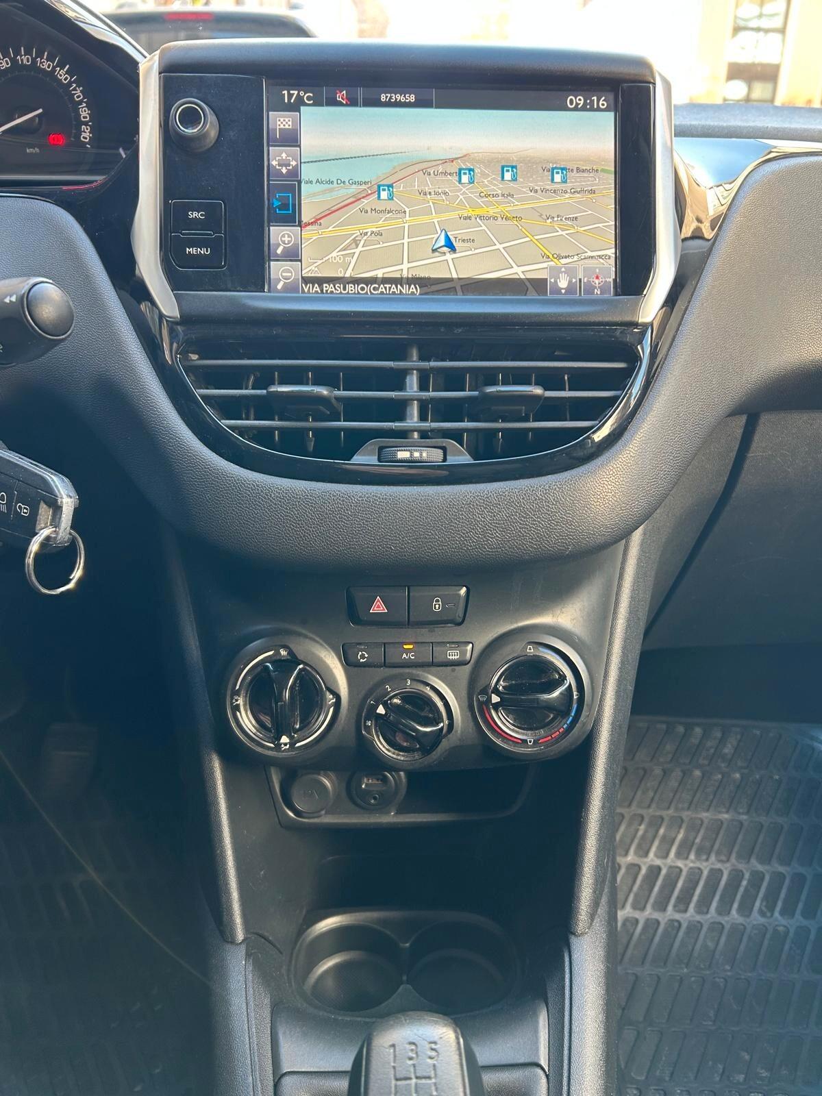 Peugeot 208 BlueHDi 75 Allure