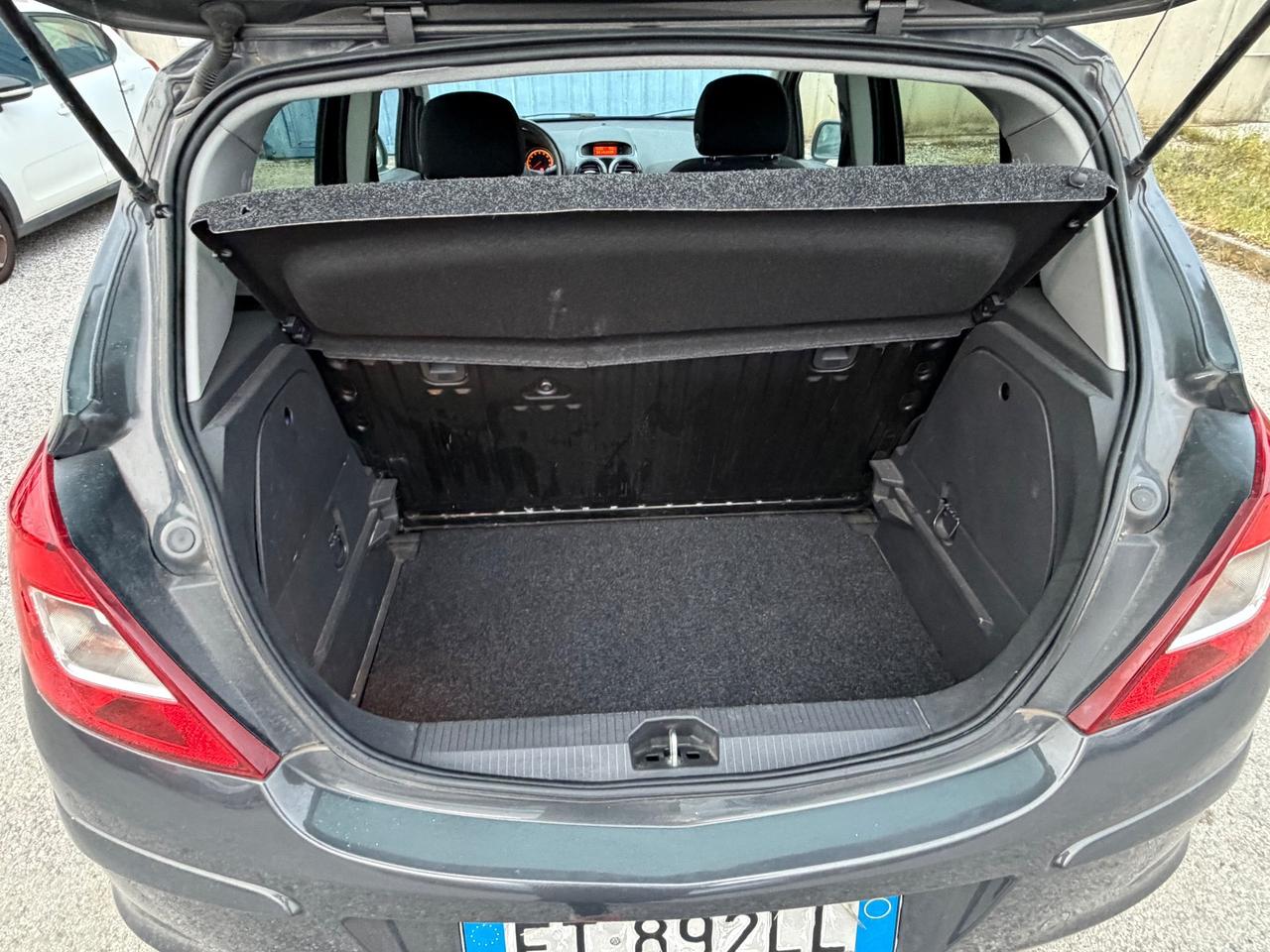 Opel Corsa 1.2 5 porte Edition